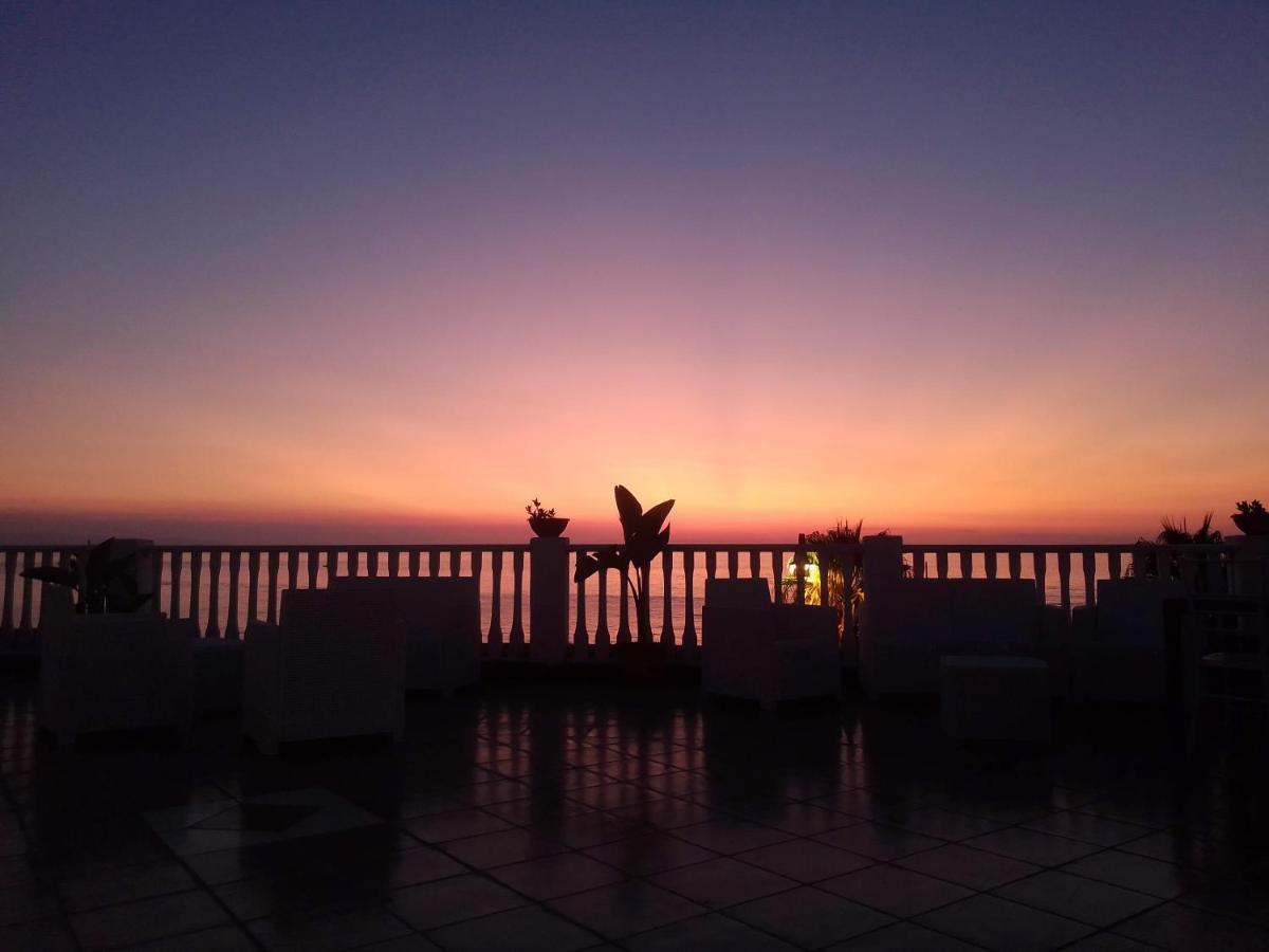 Eneide Bed & Breakfast Palmi Luaran gambar